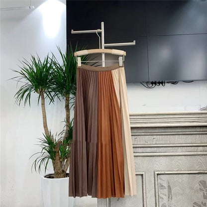 Women's Mid-length Pleated Skirt in Contrast Colors