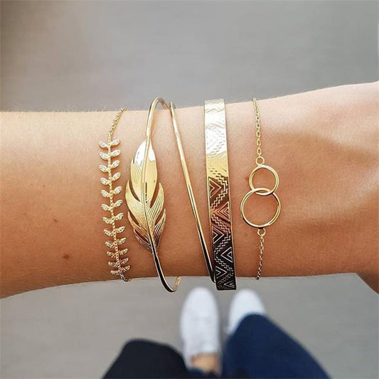 Vintage Leaf Pattern Circle Bracelet Set (Five Pieces)