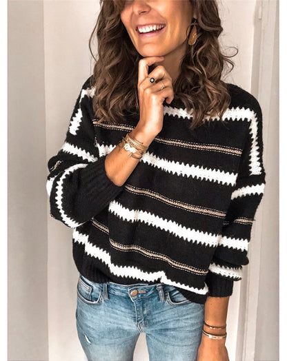 2020 Fall Winter Women's Knitted Sweater with Stripes